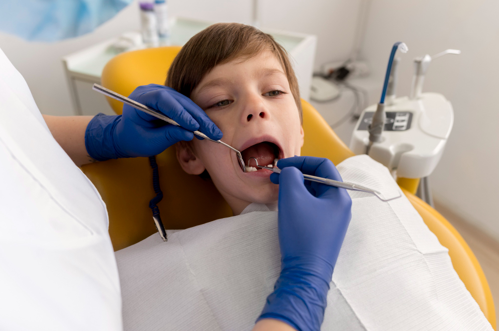 Qué es la anquilosis dental  y por qué se produce.