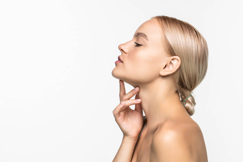 Mentoplastia para mejorar el perfil facial